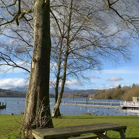 Robins Nest * Windermere